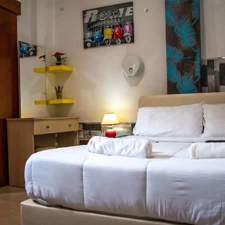 Marina'S Rooms Xrisopolitissa Larnaca Exterior foto