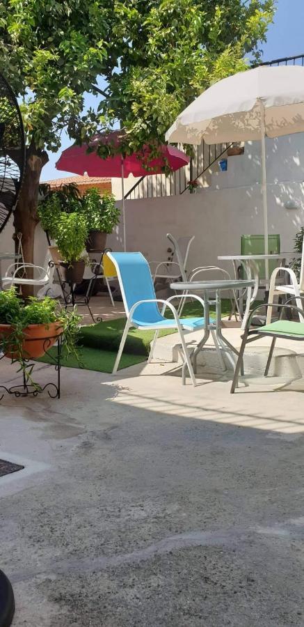 Marina'S Rooms Xrisopolitissa Larnaca Exterior foto