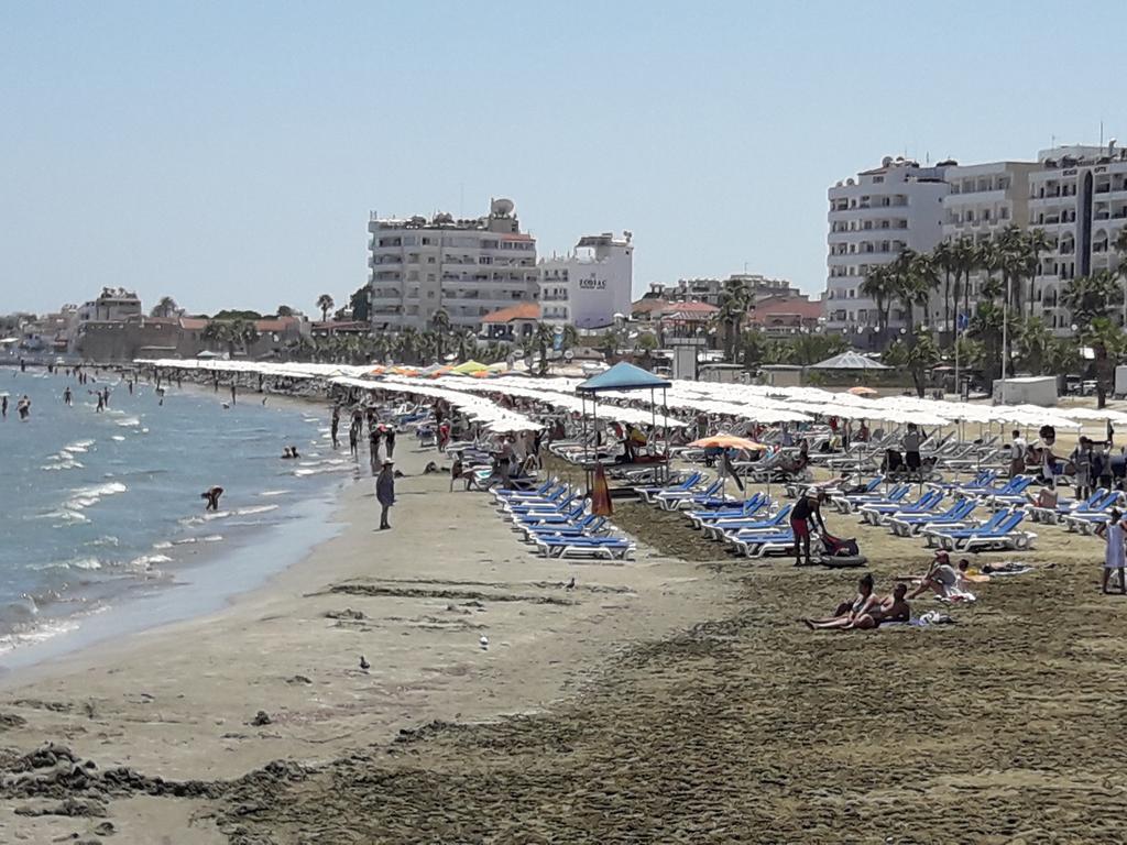 Marina'S Rooms Xrisopolitissa Larnaca Exterior foto